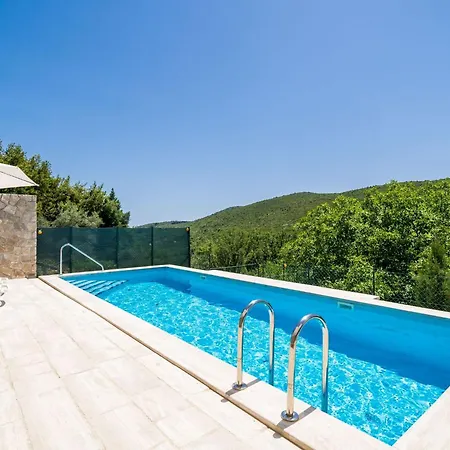 House Kocan בית נופש Gruda