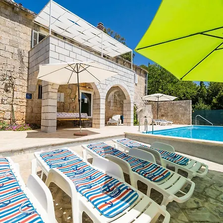בית נופש House Kocan *