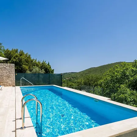 בית נופש House Kocan Gruda
